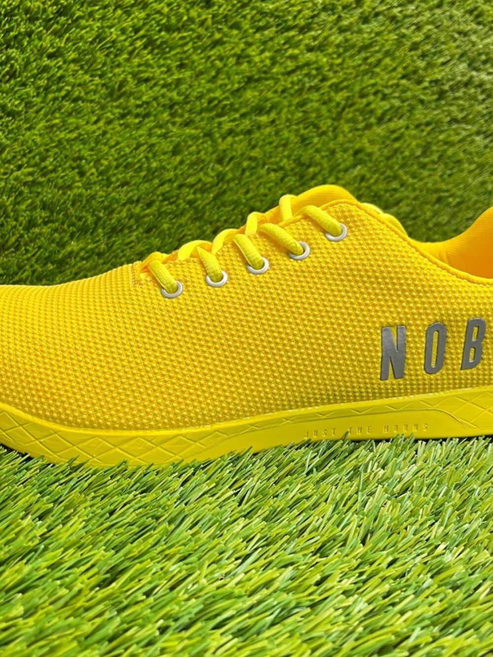 Nobull Lemon Drop Mens Size 12.5 Yellow Running Cross Training Shoes Sneakers - Picture 3 of 10